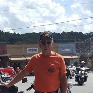 Meet your Posher, Johnny